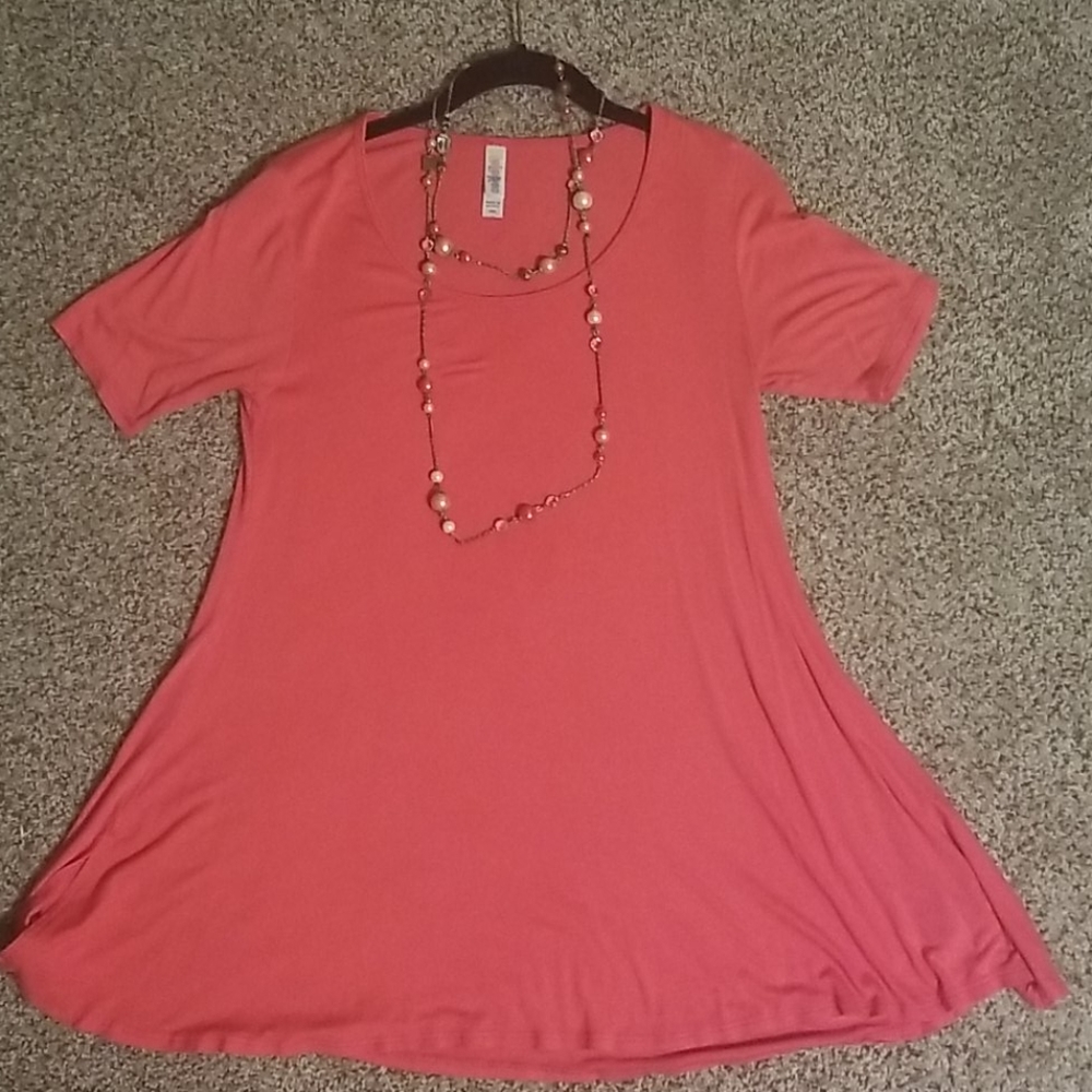 LuLaRoe Perfect T